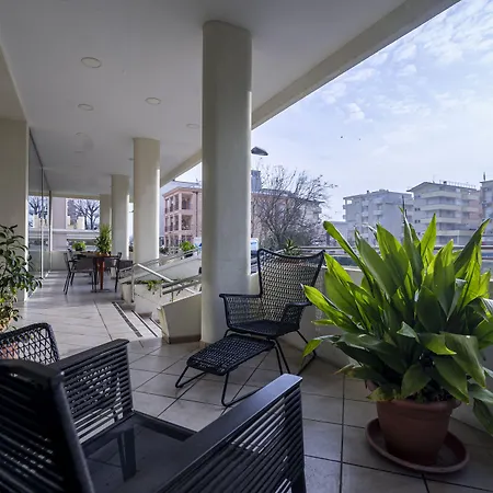 Bianca Vela Hotel 3*