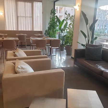 Bianca Vela 3* ريميني