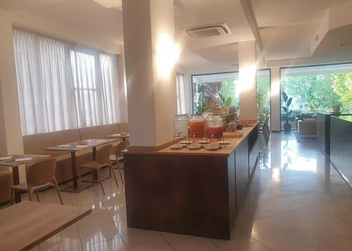 比安卡贝拉酒店